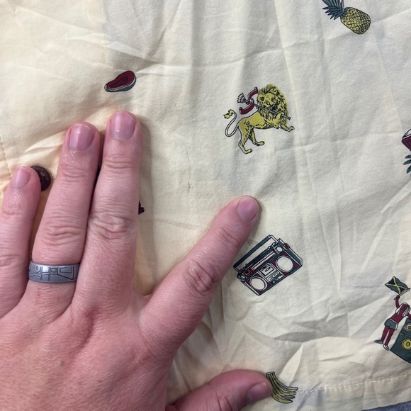 Hurley Button Up Shirt Mens XXL Yellow Reggae Lion Pineapple BV1563 - Picture 6 of 9